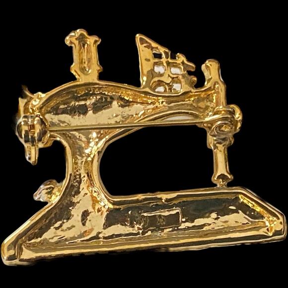 Wholesale Bulk Lot 12 Gold Silver Tone Stylized Sewing Machine Brooches Pins - Picture 3 of 10